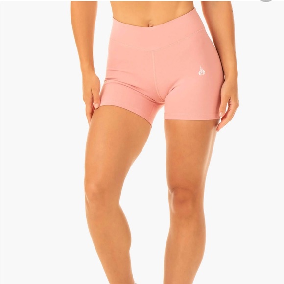 NWT - Ryderwear REVIVAL SCRUNCH BUM SHORTS - PEACH - Picture 3 of 4